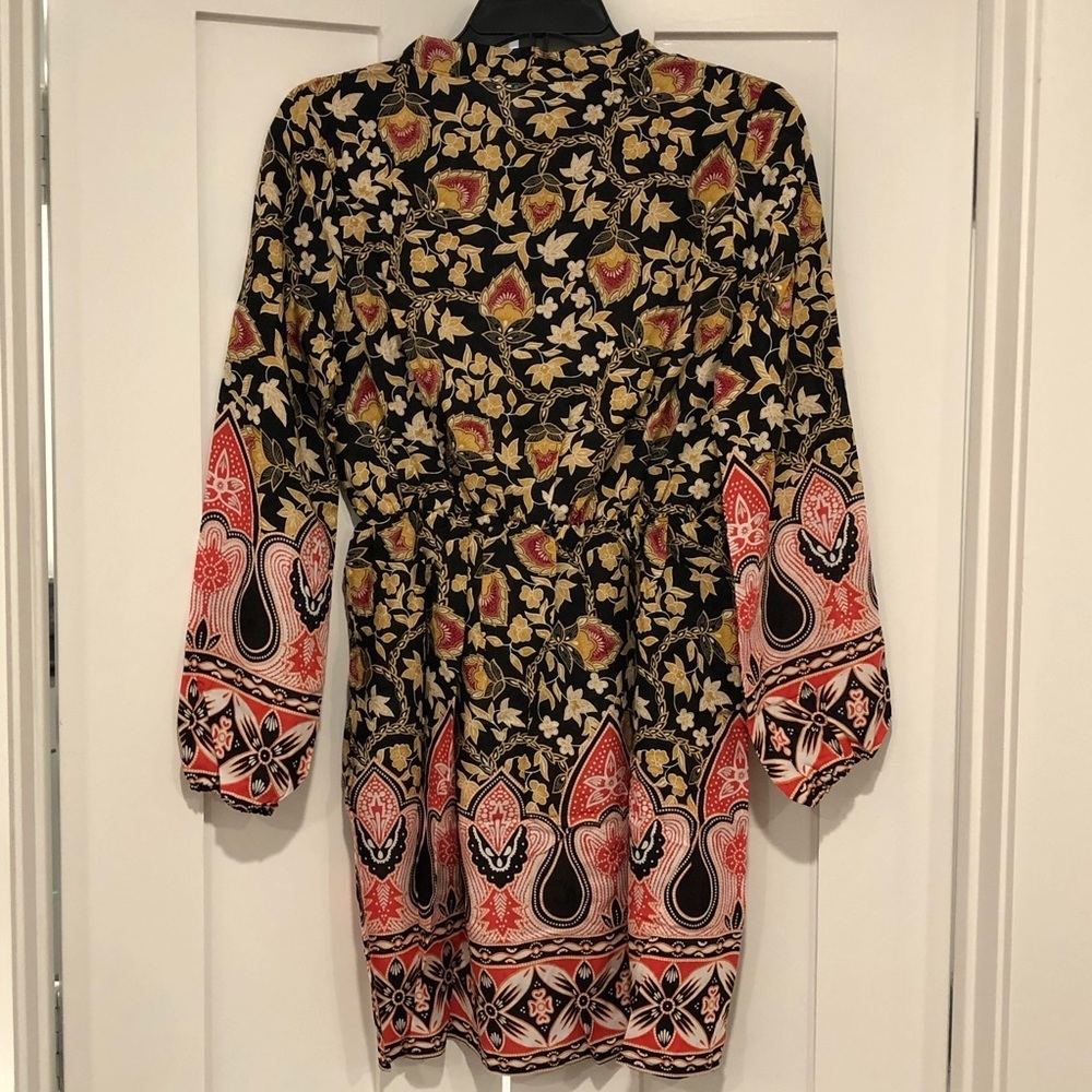 Fun Patterned Dress - Picture 3 of 4